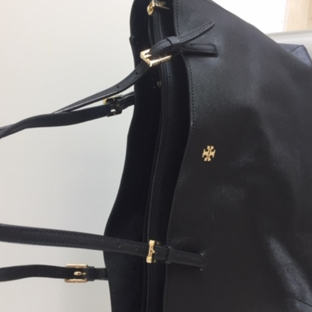 Tory Burch Ladies Tote Black